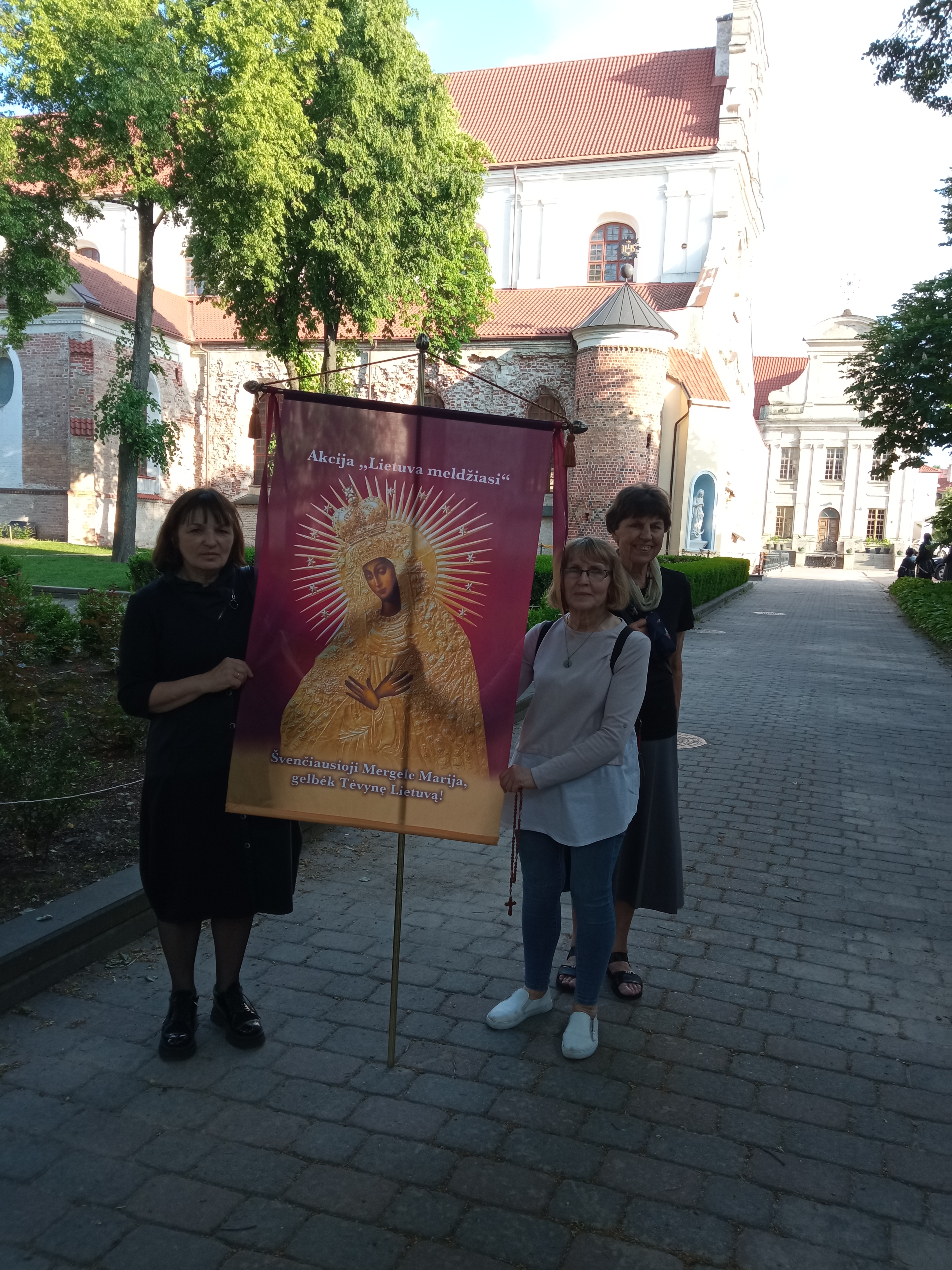 Gegužės 22 d. Vilniuje meldėsi 3 maldininkės
