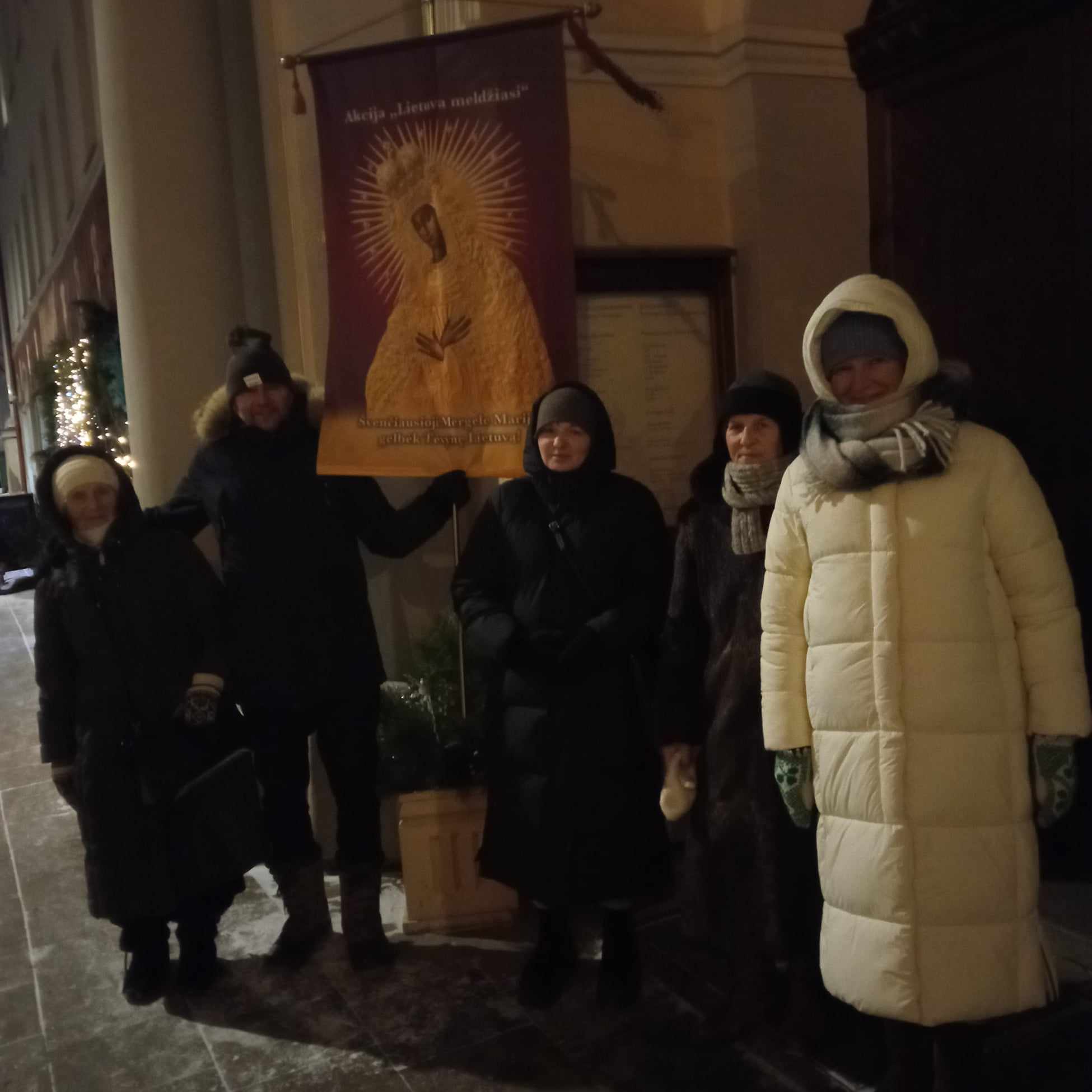 Vilniuje sausio 3d. meldėsi 5 maldininkai.
